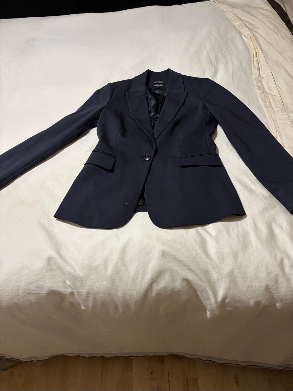 RW&CO. Navy Single-Button Women's Blazer